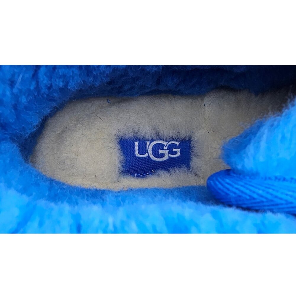 UGG Neumel II Chukka Suede Boots Big Kids Size 6 NWOT - Picture 9 of 12